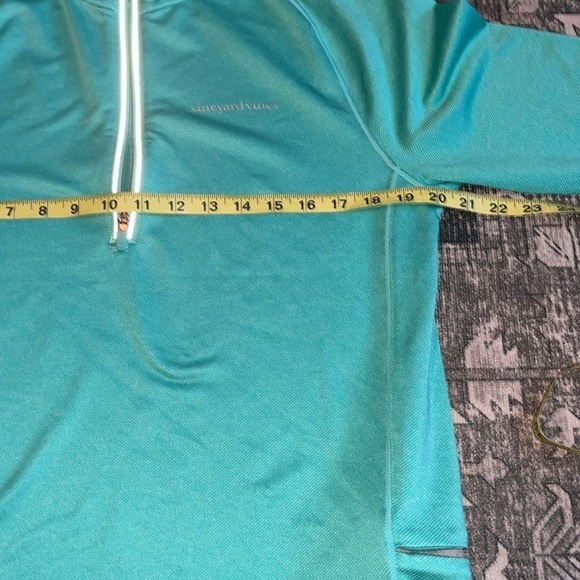 Vineyard Vines men’s 1/4 zip up performance pullover size small - Picture 7 of 9